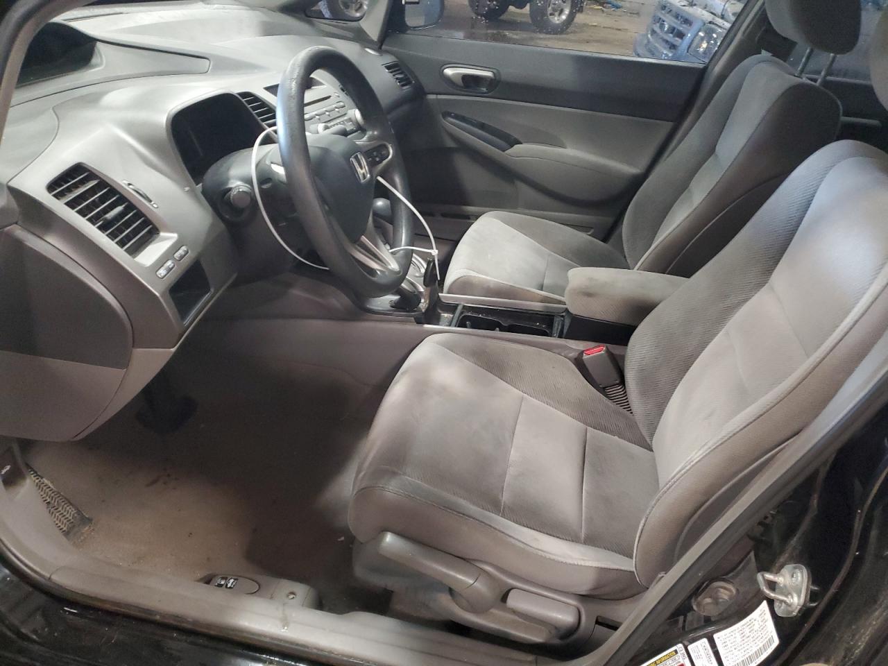 2011 HONDA CIVIC LX - Фото 7