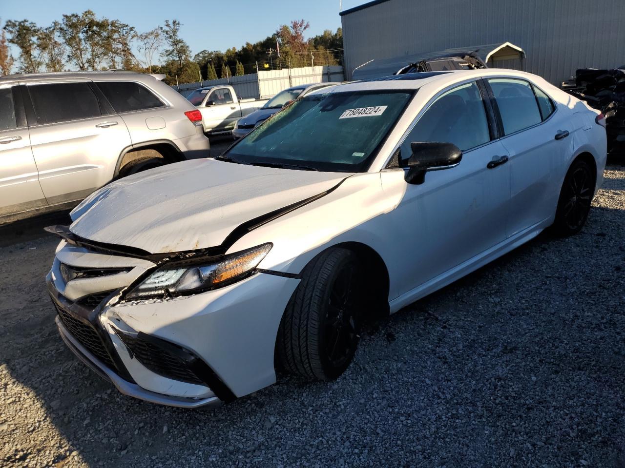 2022 TOYOTA CAMRY XSE