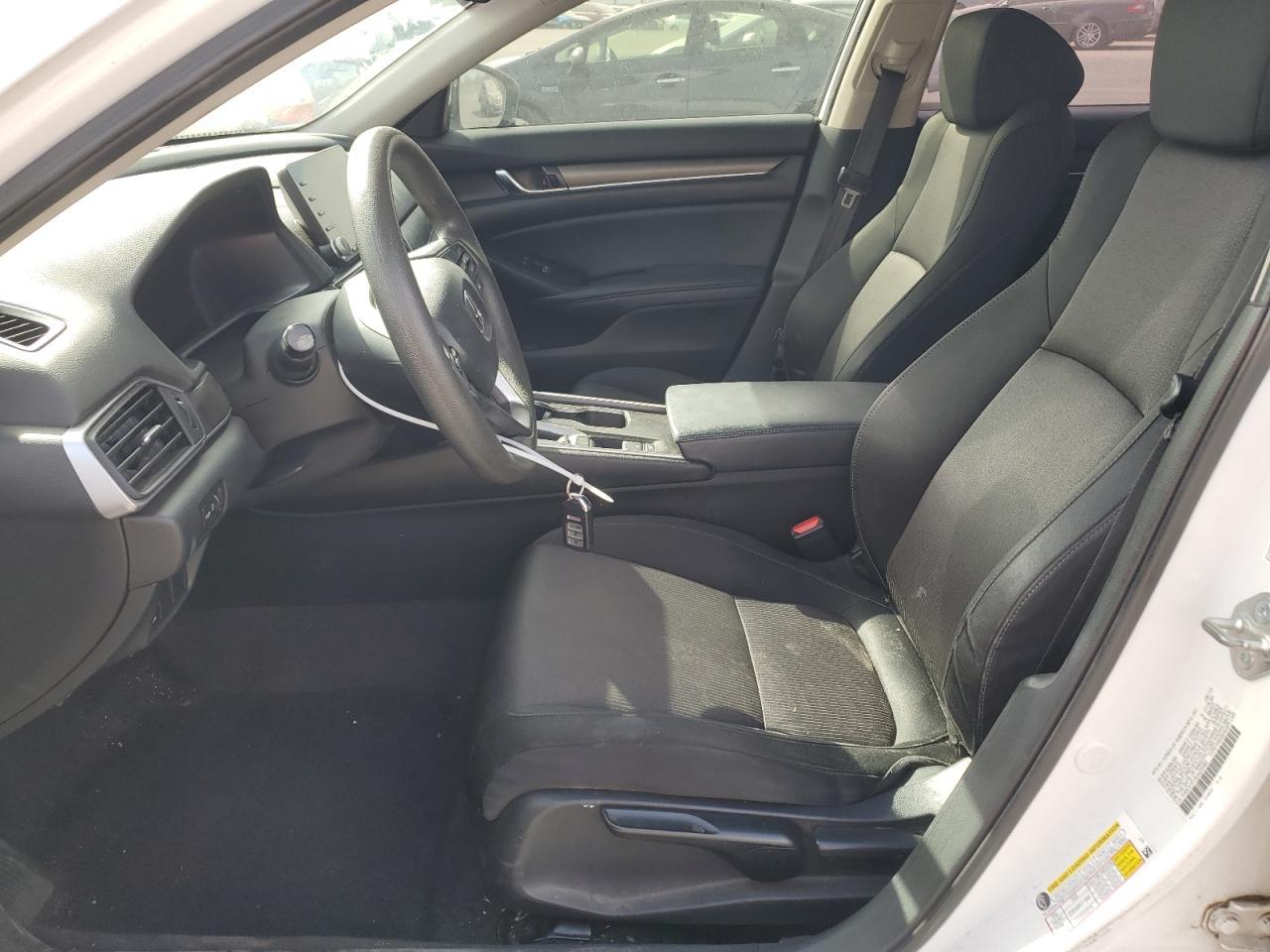 2018 HONDA ACCORD LX - Image 7