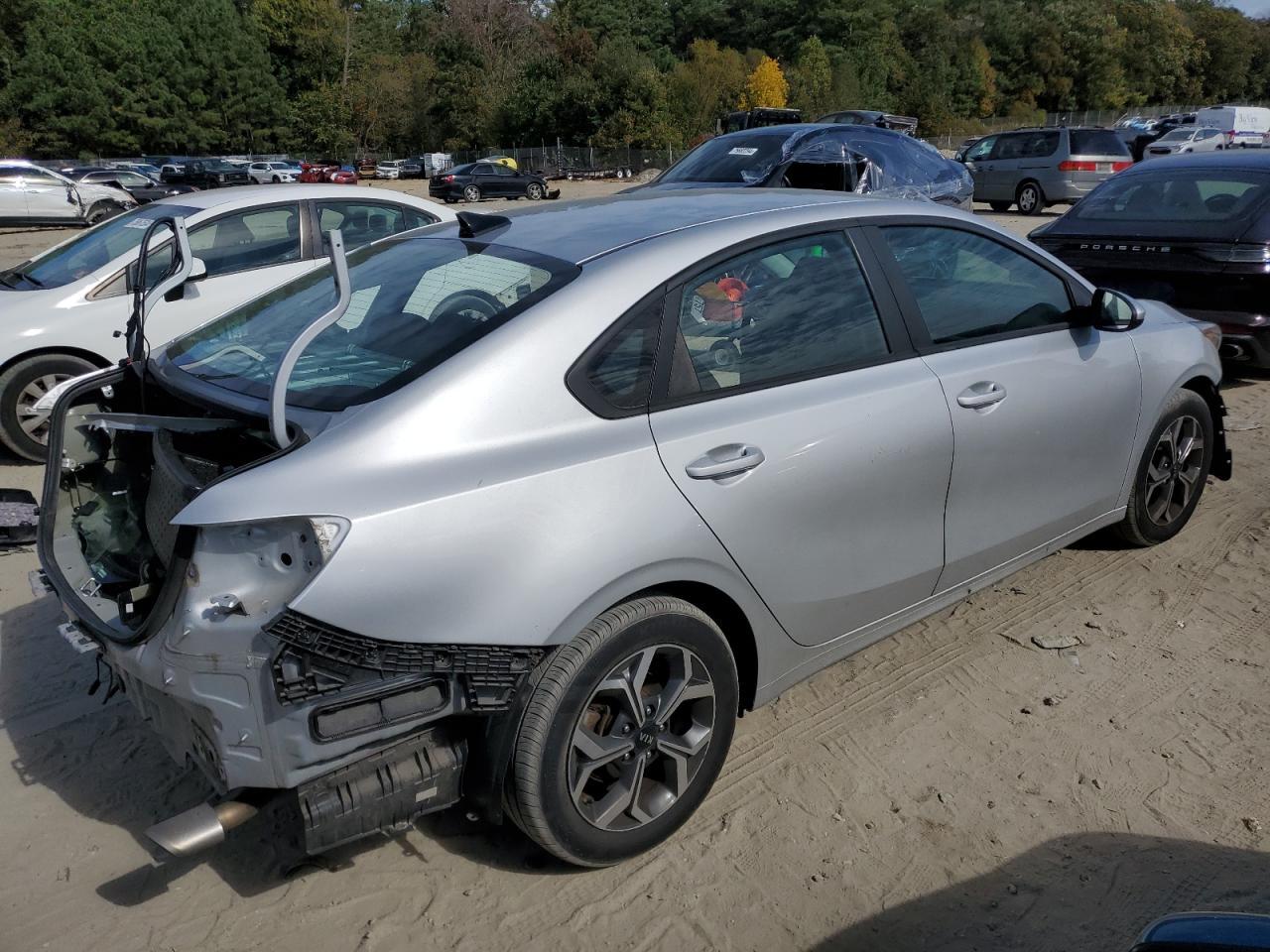 2020 KIA FORTE FE - Фото 3