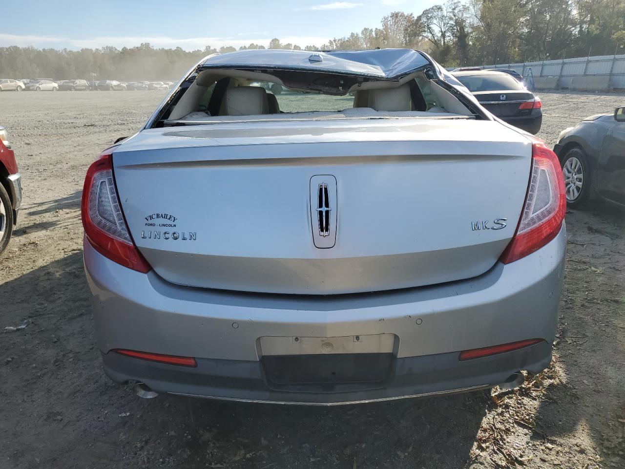 2013 LINCOLN MKS - Image 6