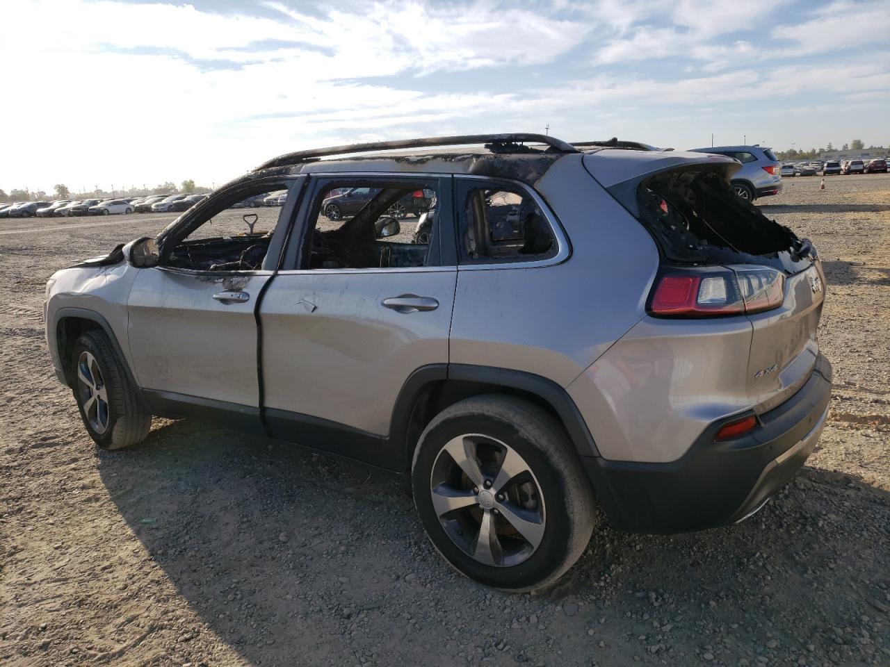 2019 JEEP CHEROKEE L - Image 2