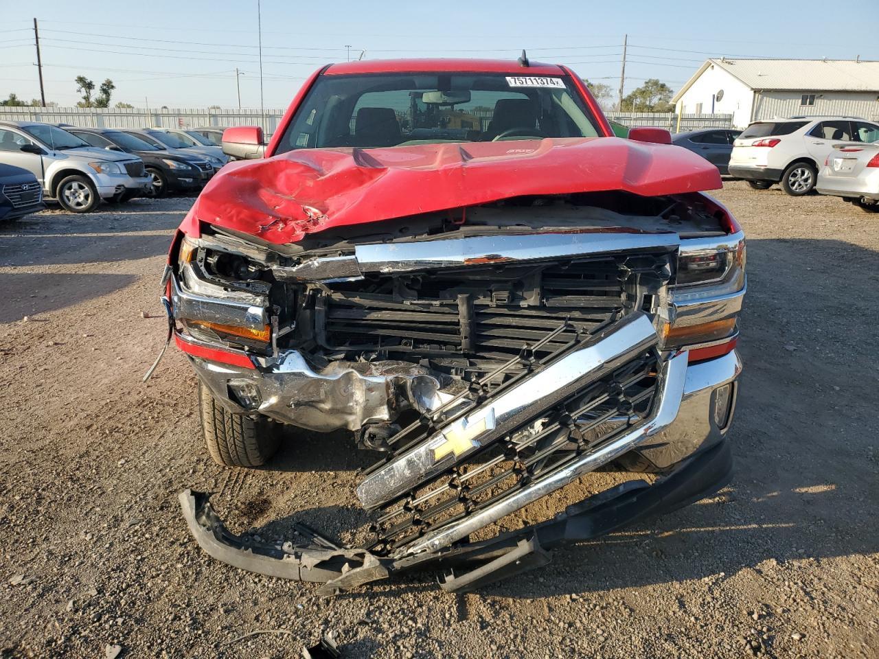 2017 CHEVROLET SILVERADO - Image 5