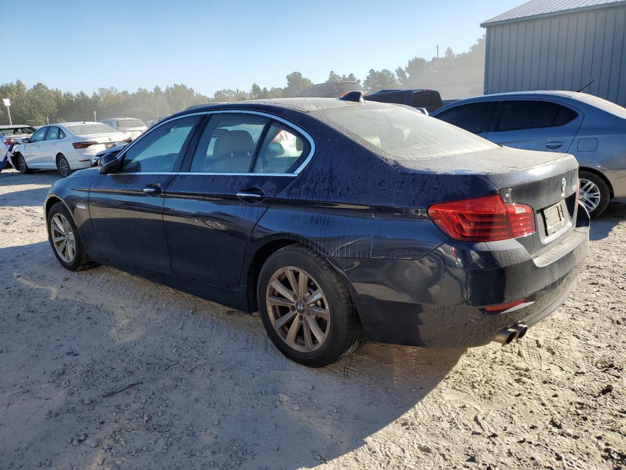 2016 BMW 528 I - Image 2