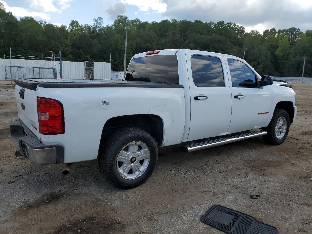 2012 CHEVROLET SILVERADO - Image 3