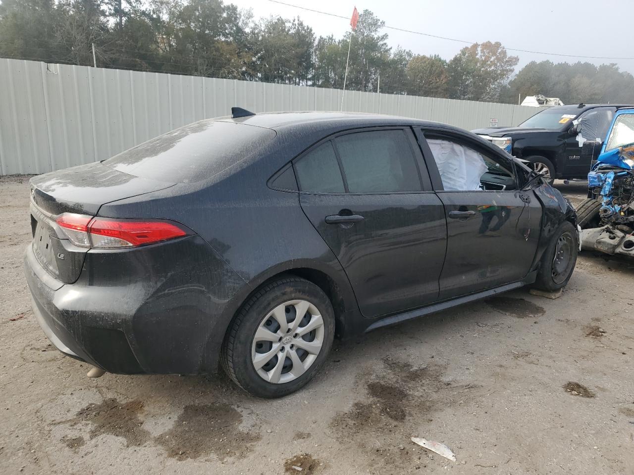2022 TOYOTA COROLLA LE - Фото 3