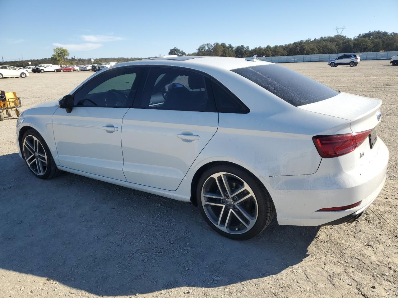 2017 AUDI A3 PREMIUM - Image 2