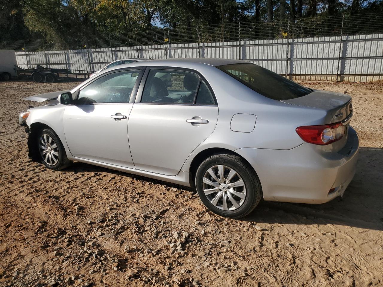 2013 TOYOTA COROLLA BA - Image 2