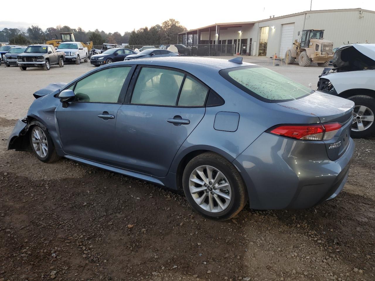 2020 TOYOTA COROLLA LE - Фото 2