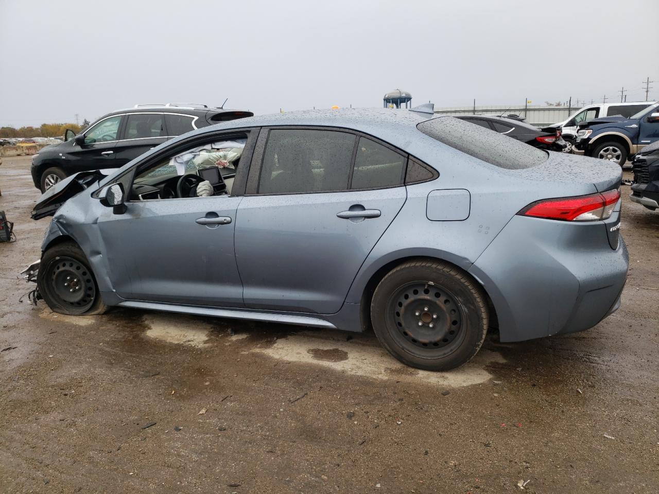 2020 TOYOTA COROLLA LE - Image 2