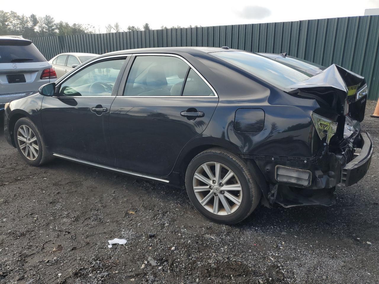 2014 TOYOTA CAMRY L - Фото 2