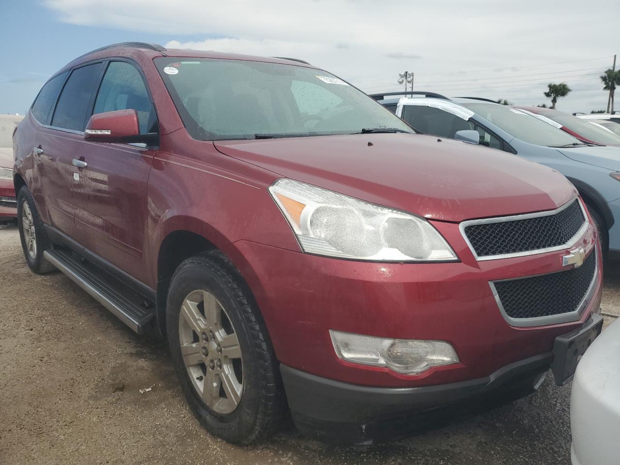 2011 CHEVROLET TRAVERSE L - Фото 4