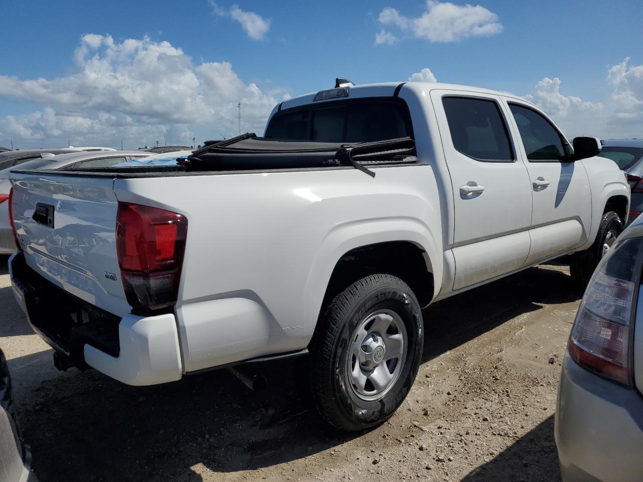 2023 TOYOTA TACOMA DOU - Фото 3