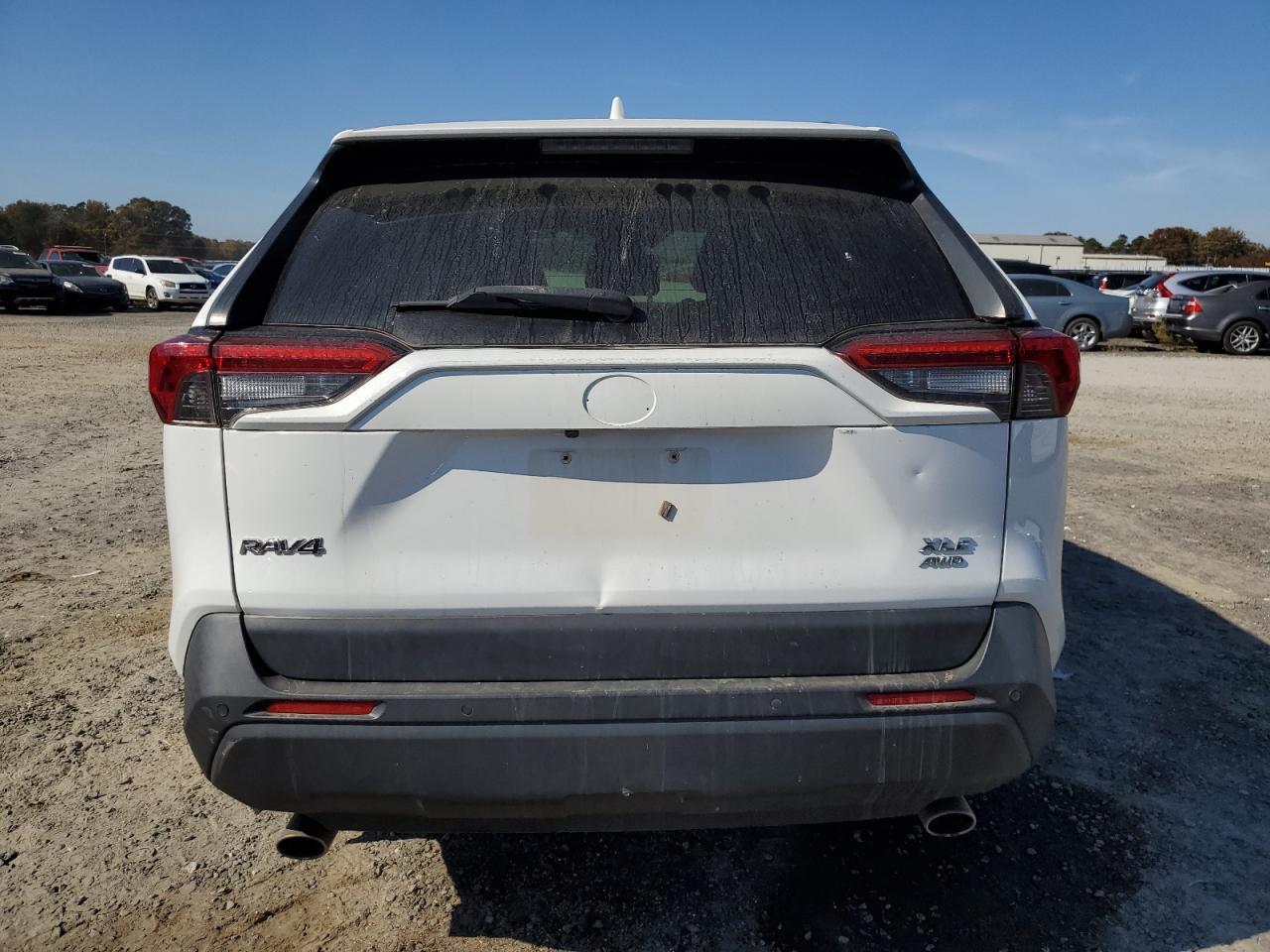 2019 TOYOTA RAV4 XLE P - Image 6