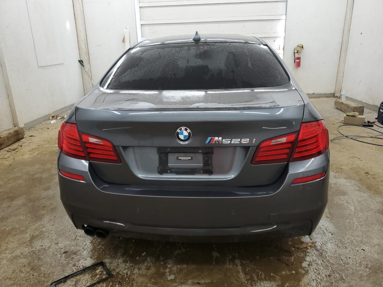 2016 BMW 528 I - Image 6