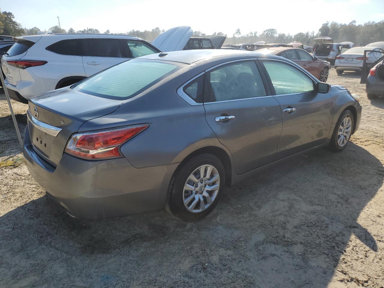 2015 NISSAN ALTIMA 2.5 - Фото 3
