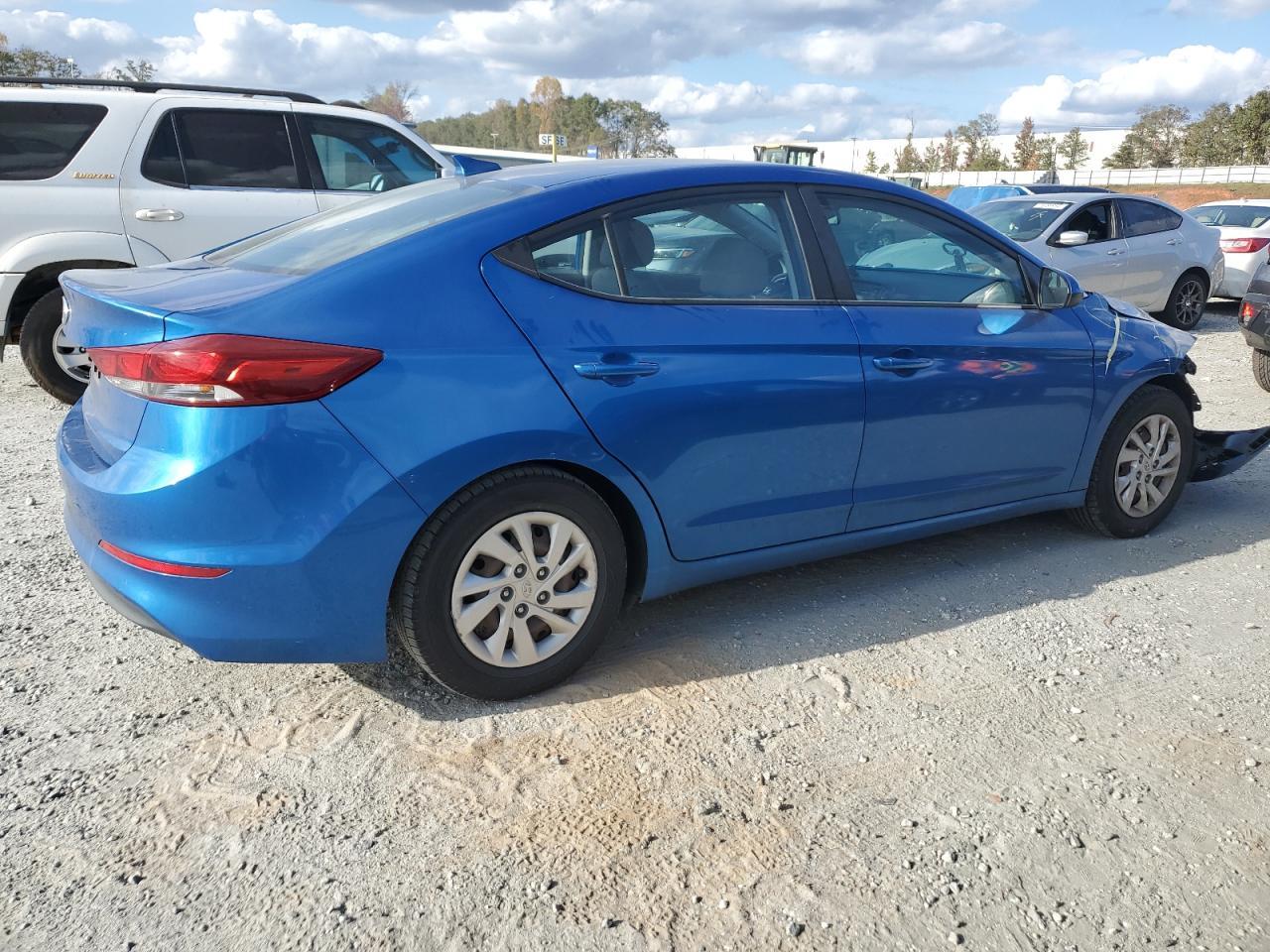 2017 HYUNDAI ELANTRA SE - Фото 3