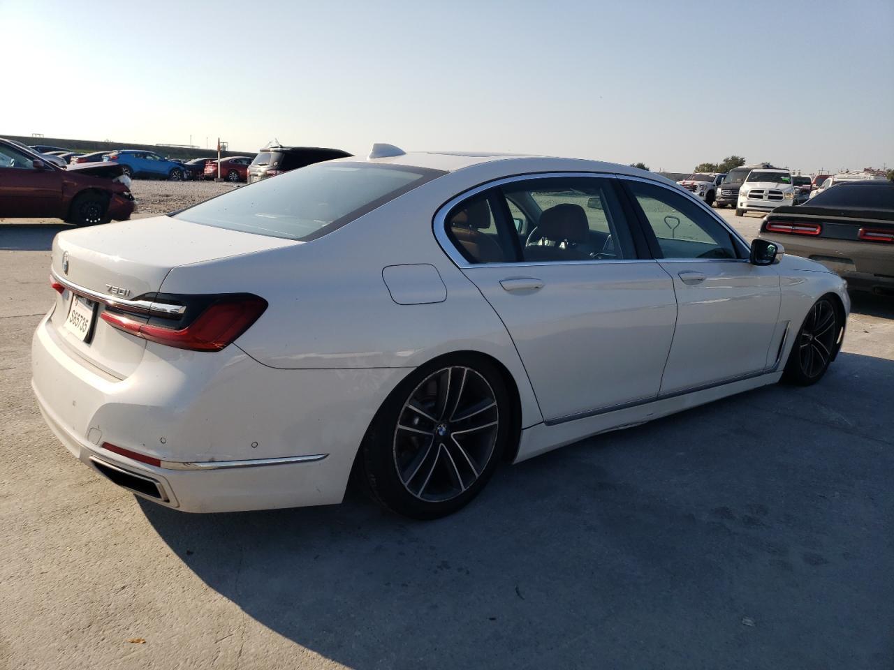 2020 BMW 750 XI - Image 3