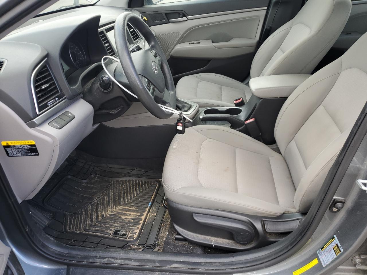 2017 HYUNDAI ELANTRA SE - Фото 7