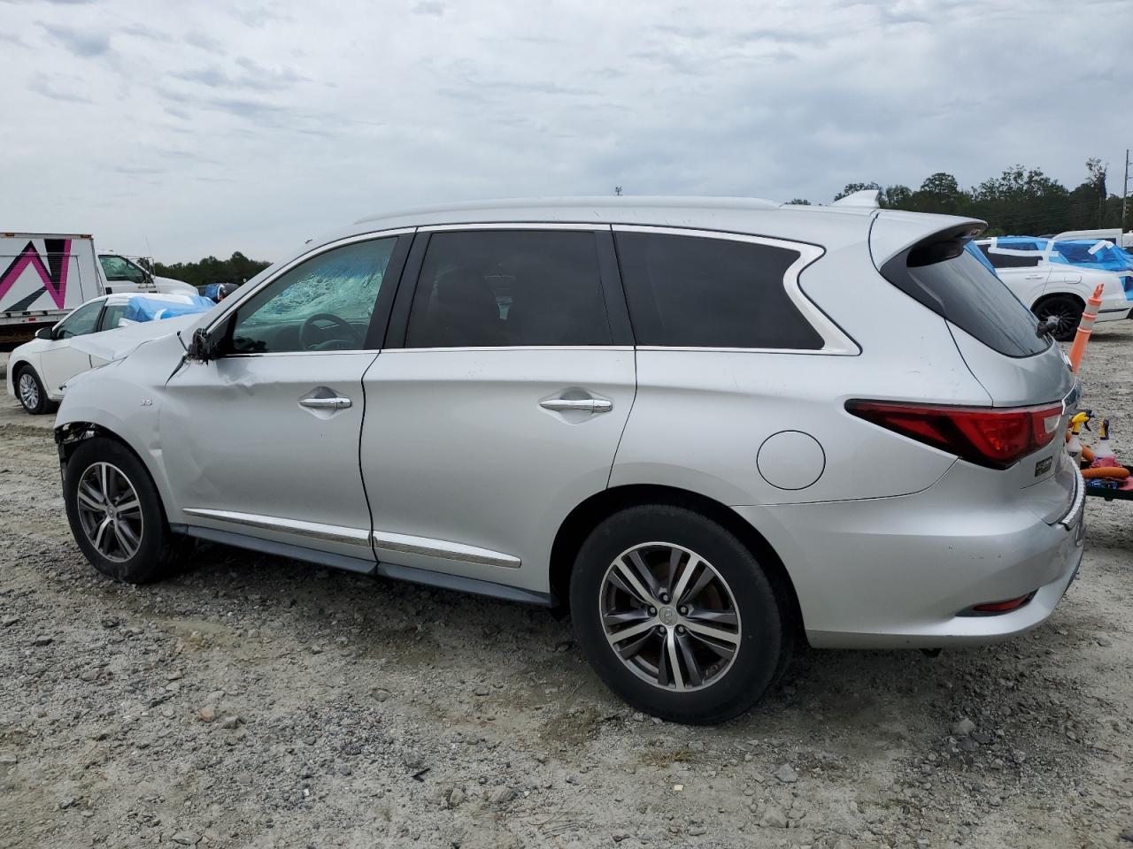 2016 INFINITI QX60 - Image 2