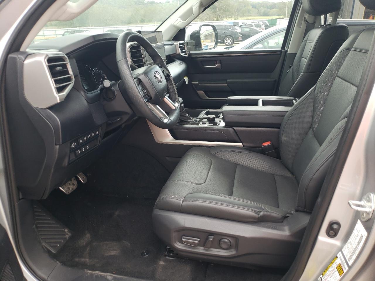 2023 TOYOTA TUNDRA CRE - Фото 7