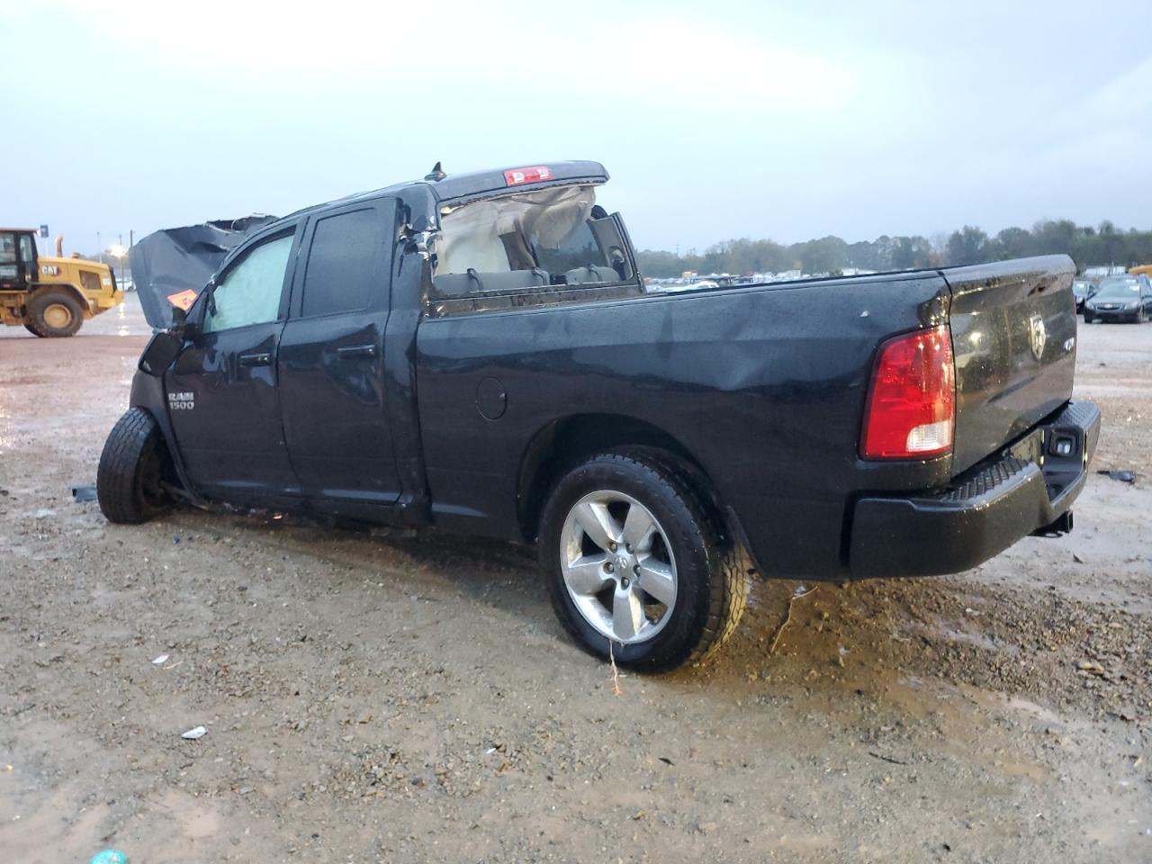 2019 RAM 1500 CLASS - Фото 2