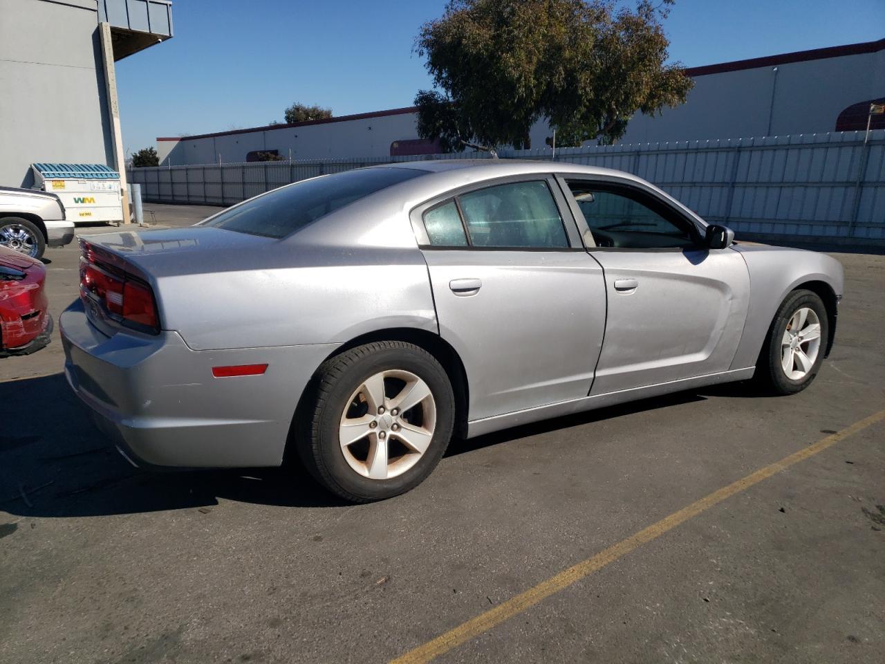 2014 DODGE CHARGER SE - Image 3