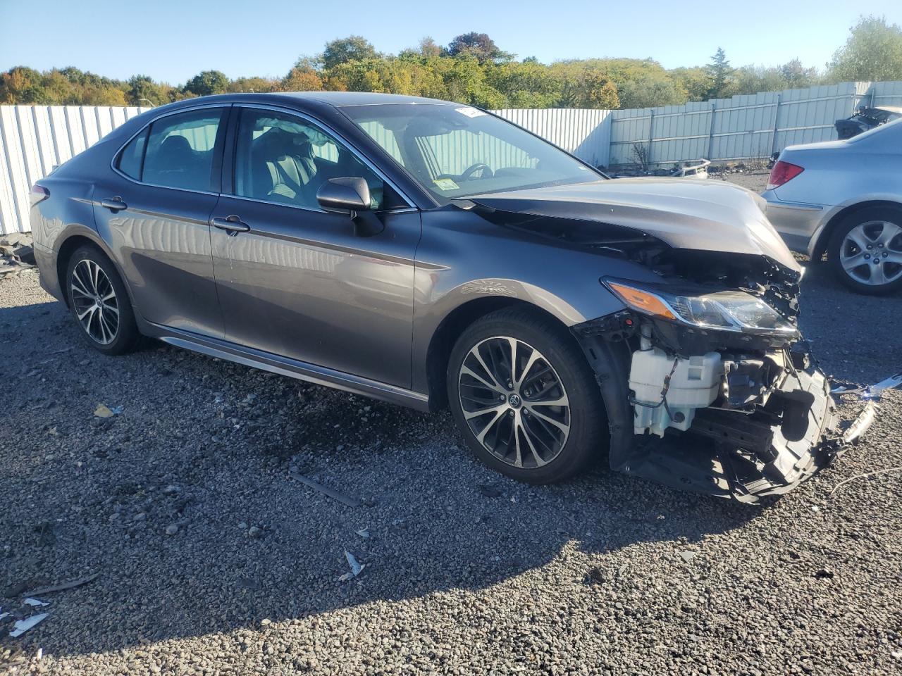 2019 TOYOTA CAMRY L - Фото 4