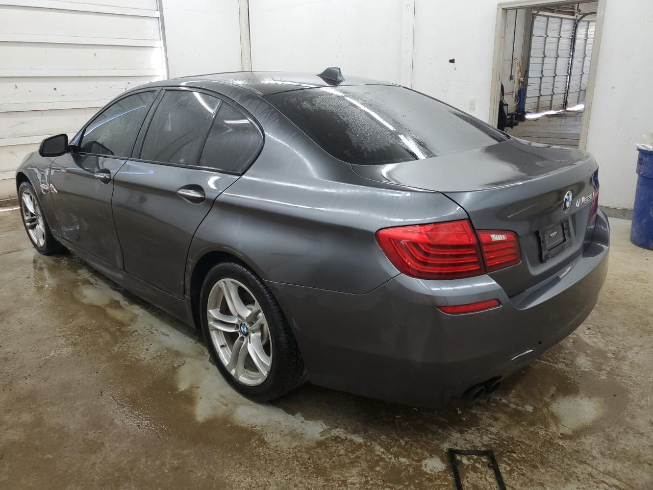 2016 BMW 528 I - Image 2