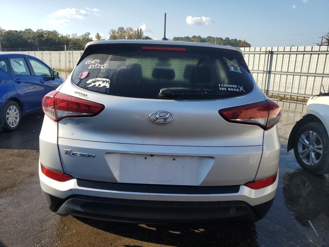 2016 HYUNDAI TUCSON SE - Фото 6