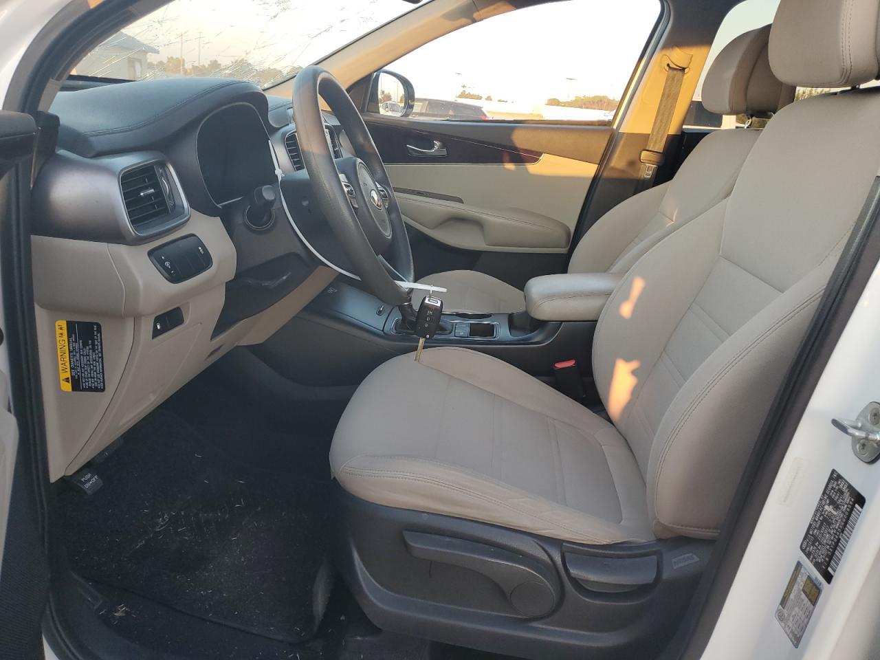 2016 KIA SORENTO LX - Image 7