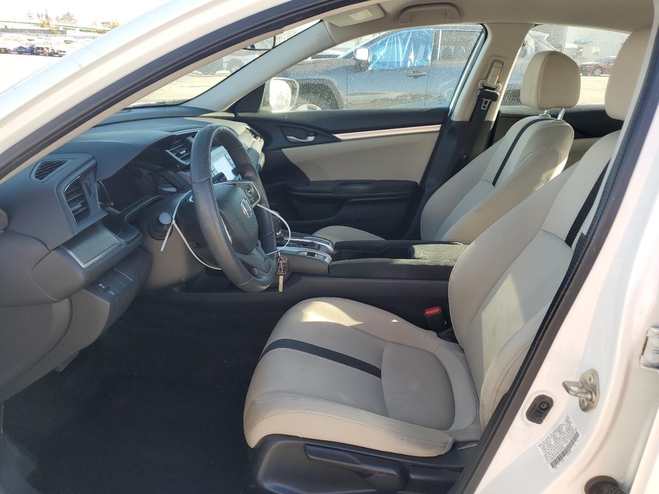 2017 HONDA CIVIC LX - Фото 7