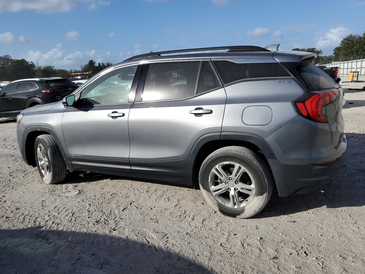 2019 GMC TERRAIN SL - Фото 2
