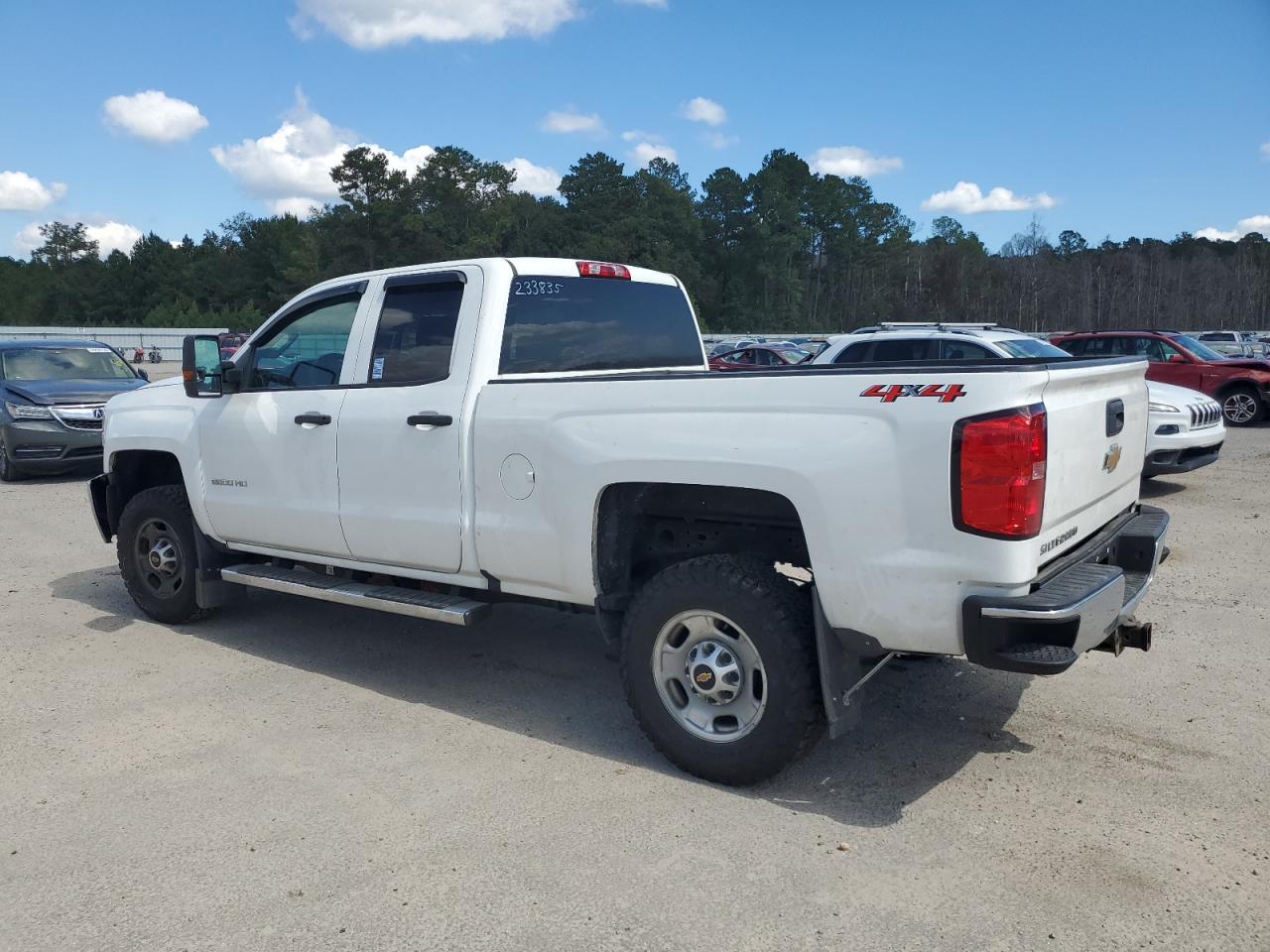 2019 CHEVROLET SILVERADO - Фото 2