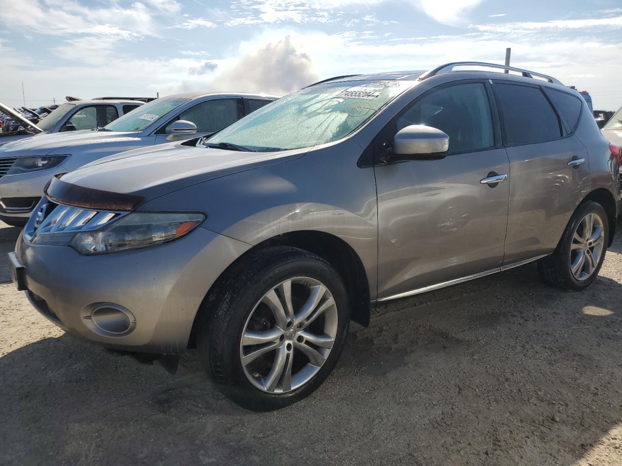 2010 NISSAN MURANO S