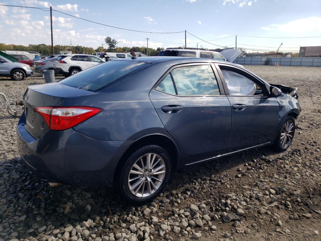 2015 TOYOTA COROLLA L - Image 3