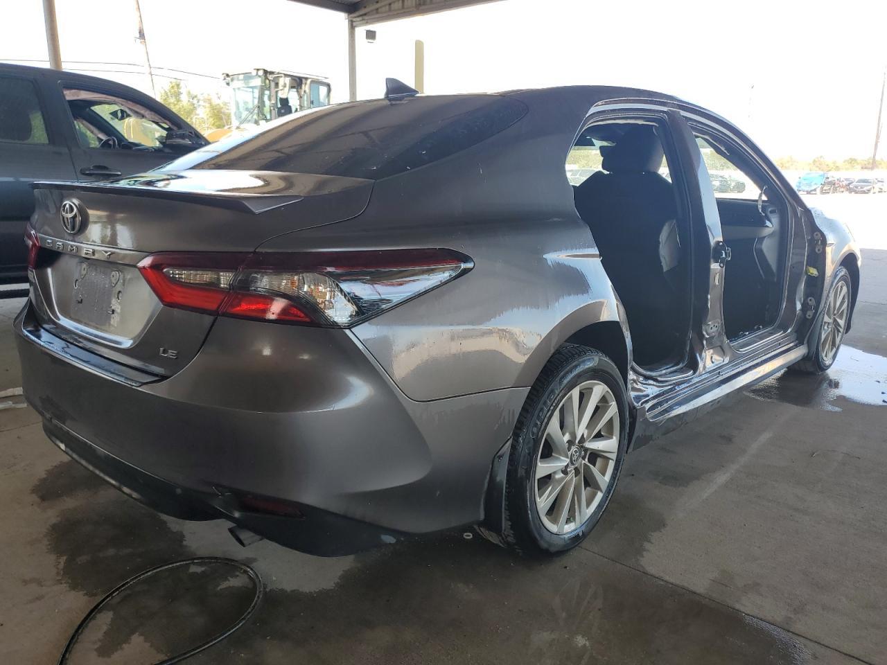 2023 TOYOTA CAMRY LE - Image 3