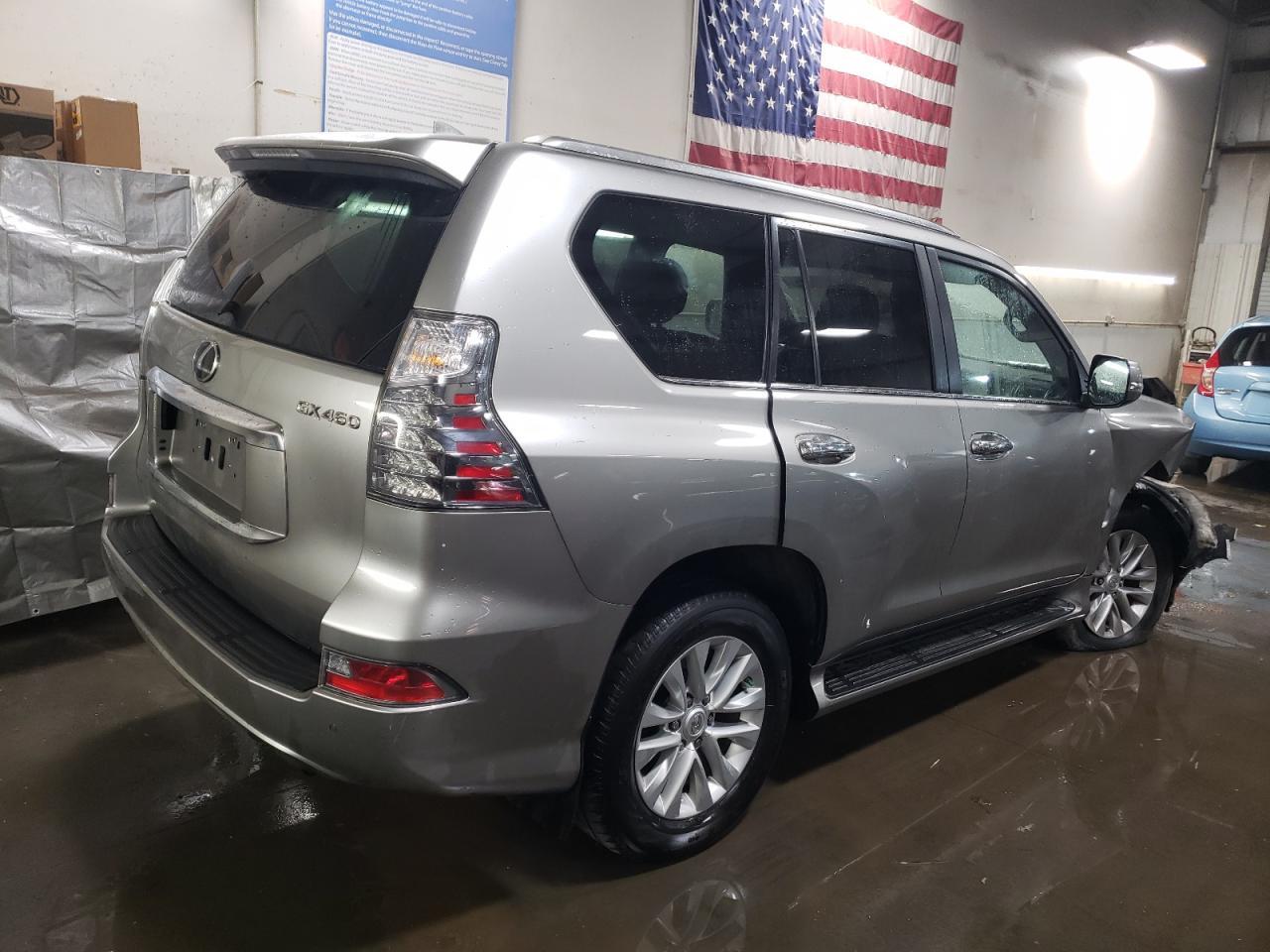 2022 LEXUS GX 460 - Фото 3