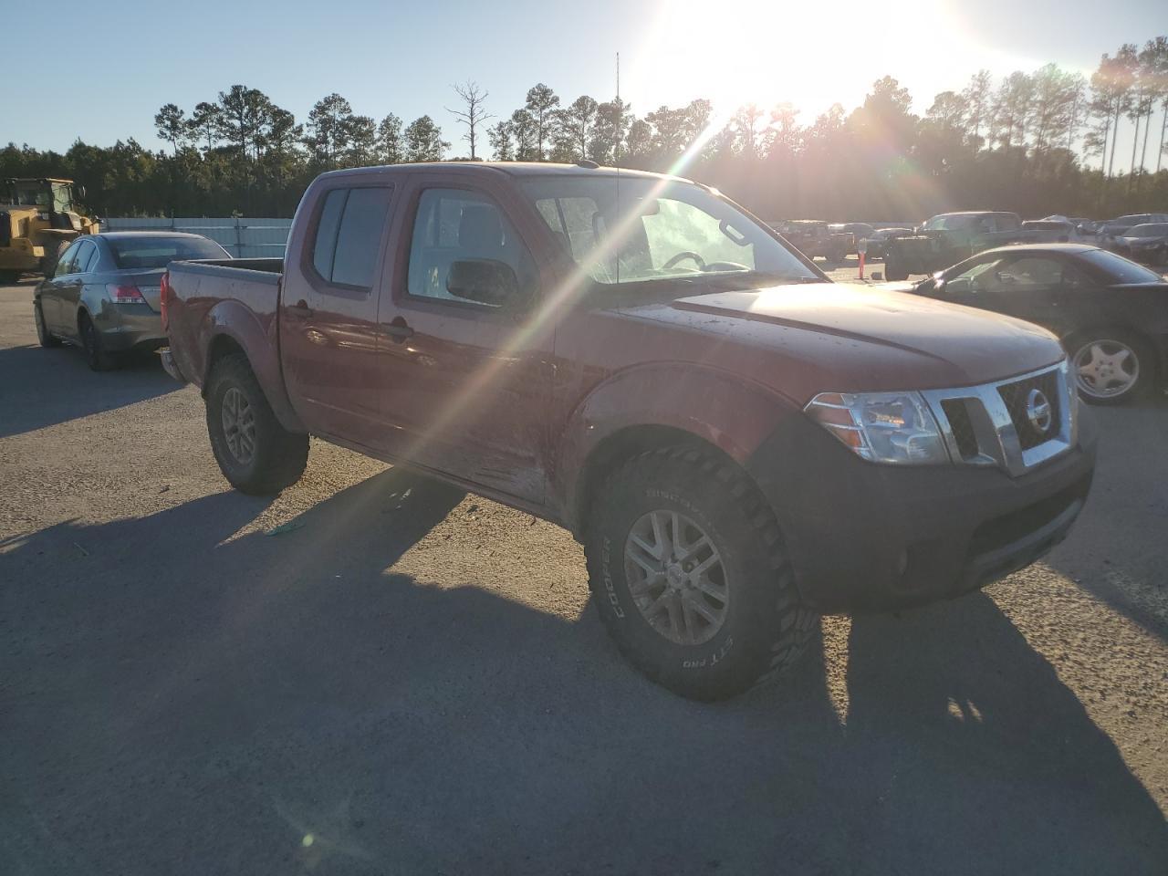 2017 NISSAN FRONTIER S - Фото 4