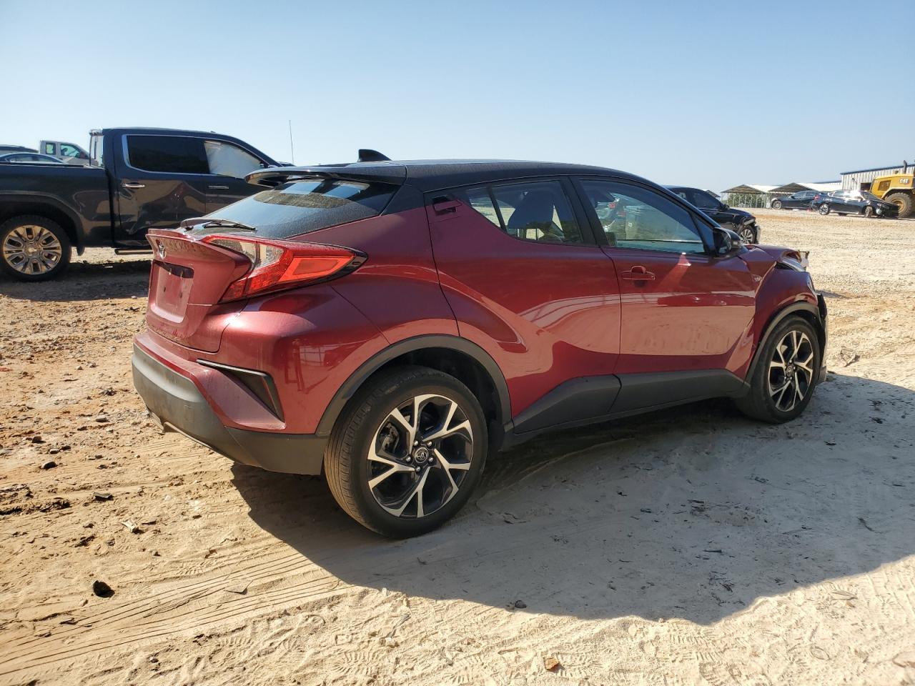2019 TOYOTA C-HR XLE - Image 3