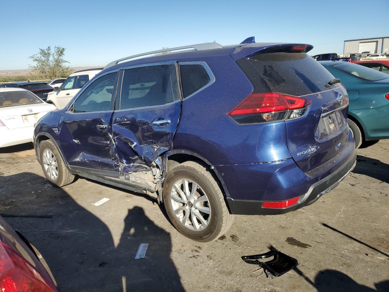 2017 NISSAN ROGUE S - Image 2