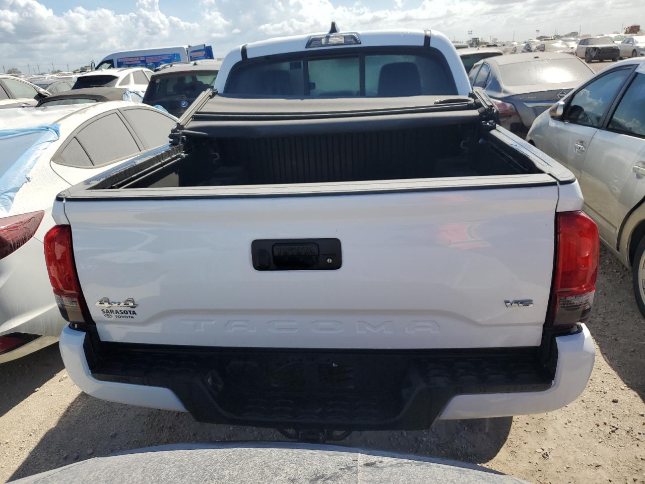 2023 TOYOTA TACOMA DOU - Фото 6