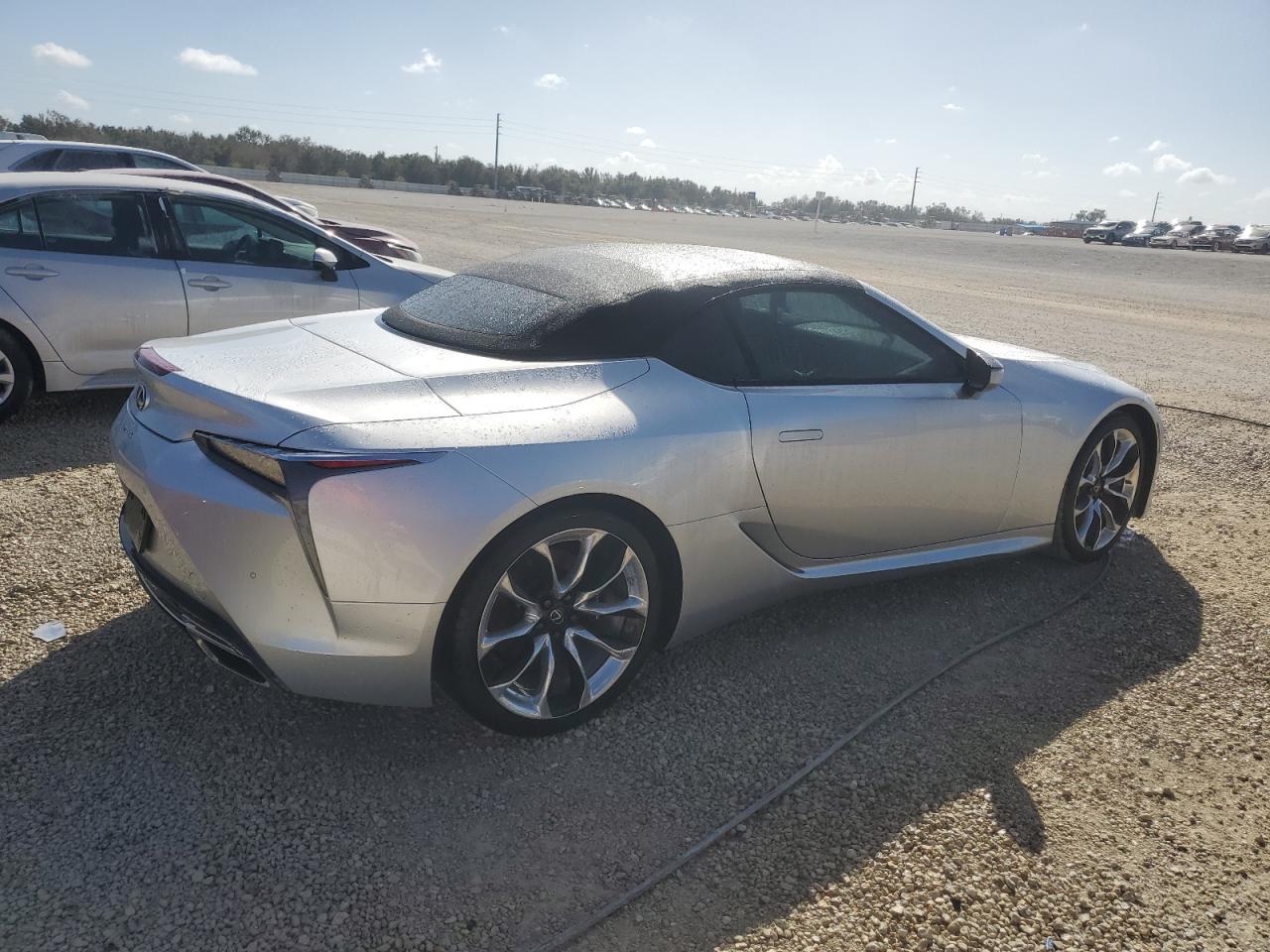 2021 LEXUS LC 500 - Фото 3