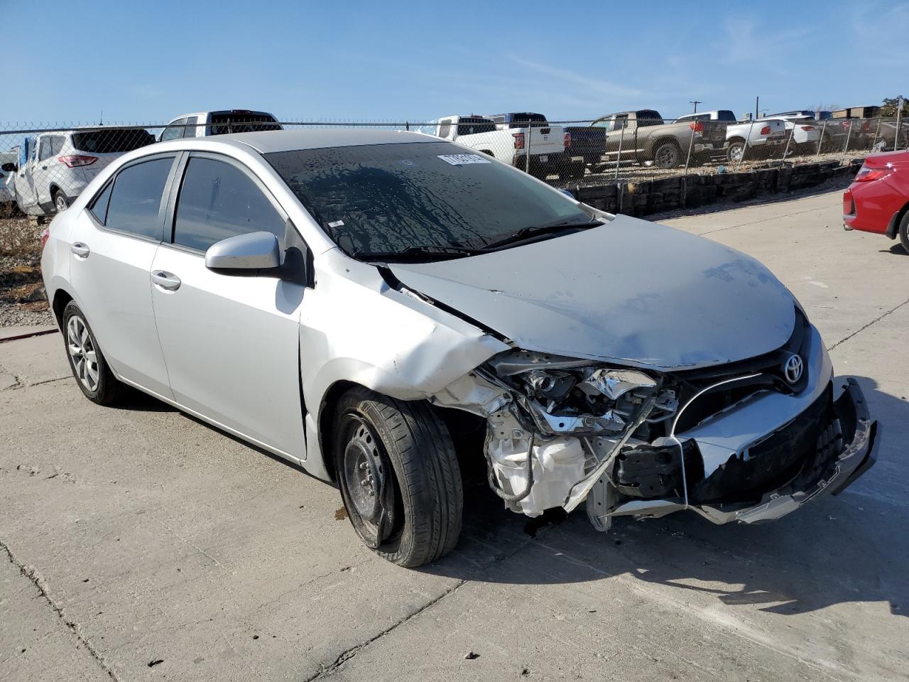 2014 TOYOTA COROLLA L - Image 4