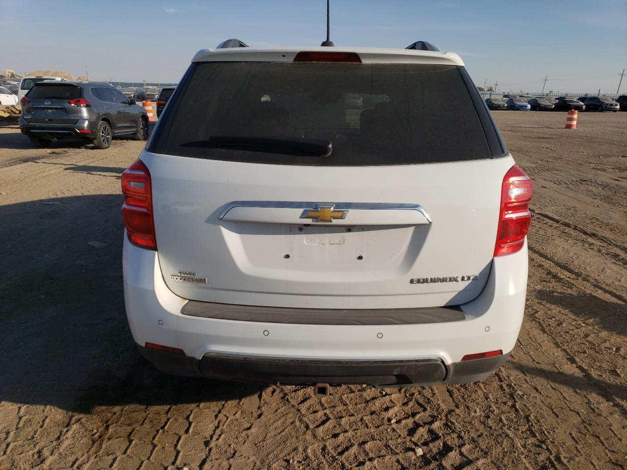 2016 CHEVROLET EQUINOX LT - Фото 6