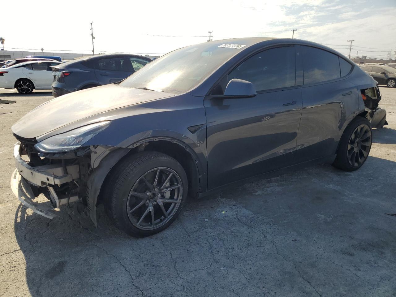 2022 TESLA MODEL Y