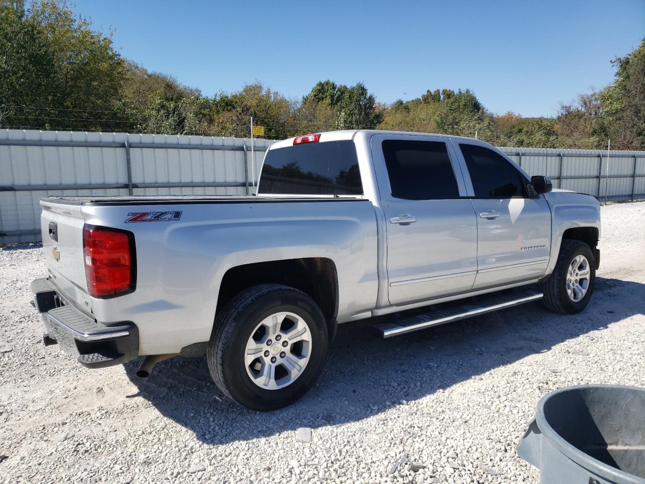 2015 CHEVROLET SILVERADO - Image 3