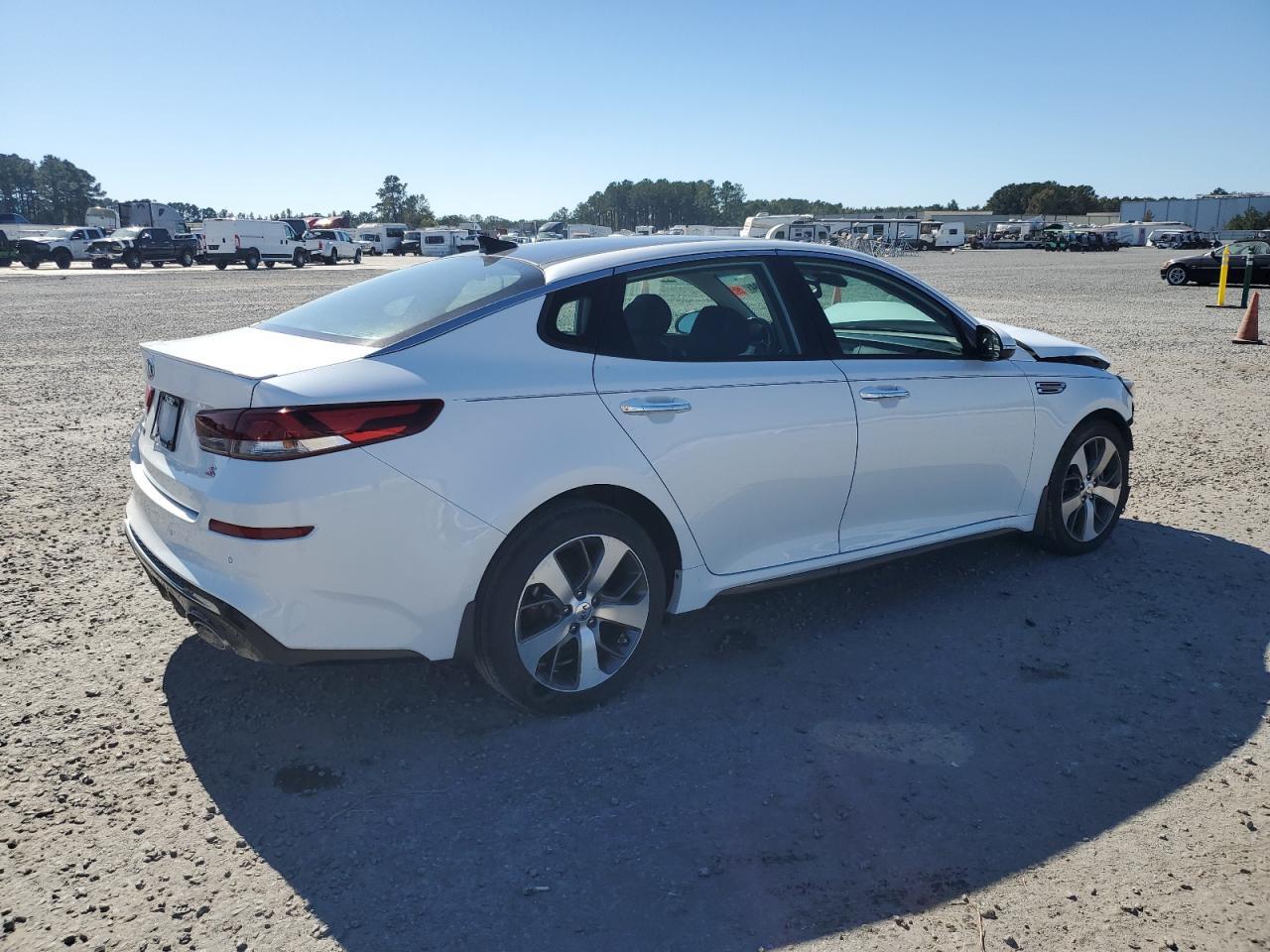 2019 KIA OPTIMA LX - Фото 3