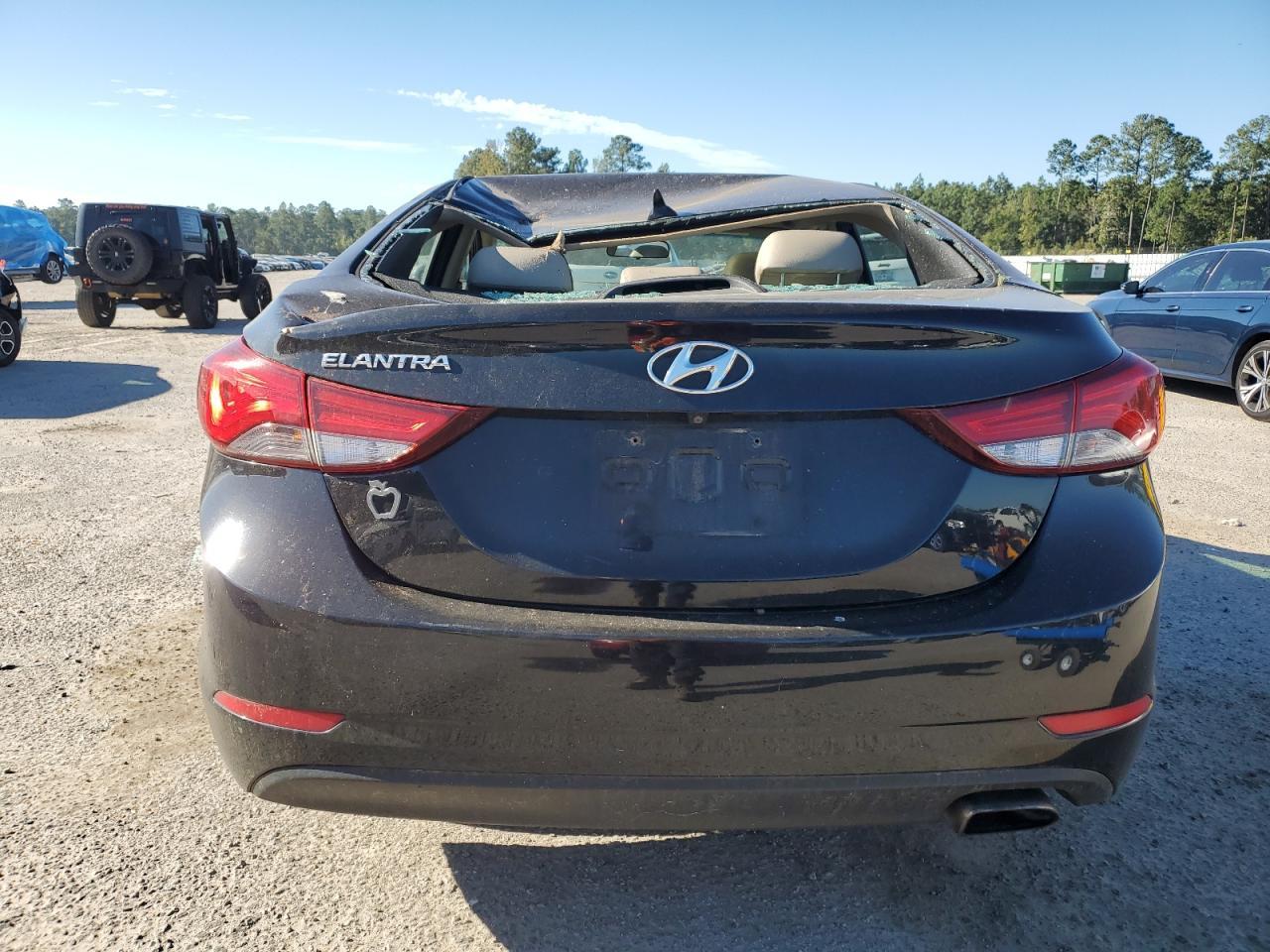 2015 HYUNDAI ELANTRA SE - Фото 6