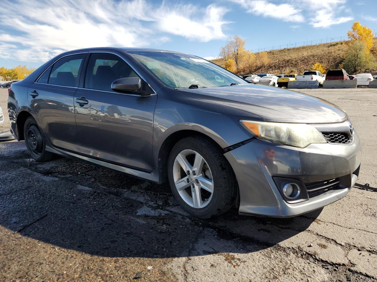 2014 TOYOTA CAMRY L - Фото 4